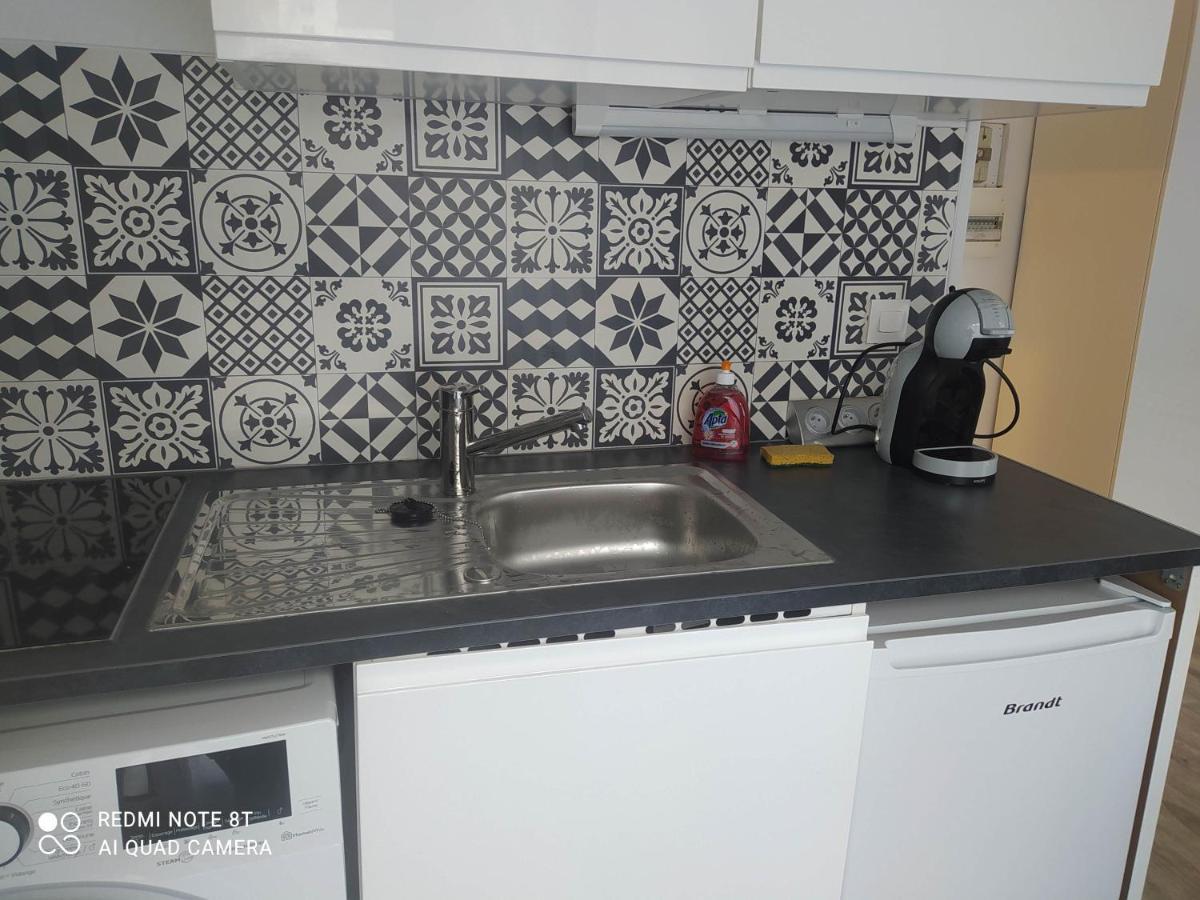 Joli Studio Au Centre D'Uriage Vaulnaveys-le-Haut Екстериор снимка